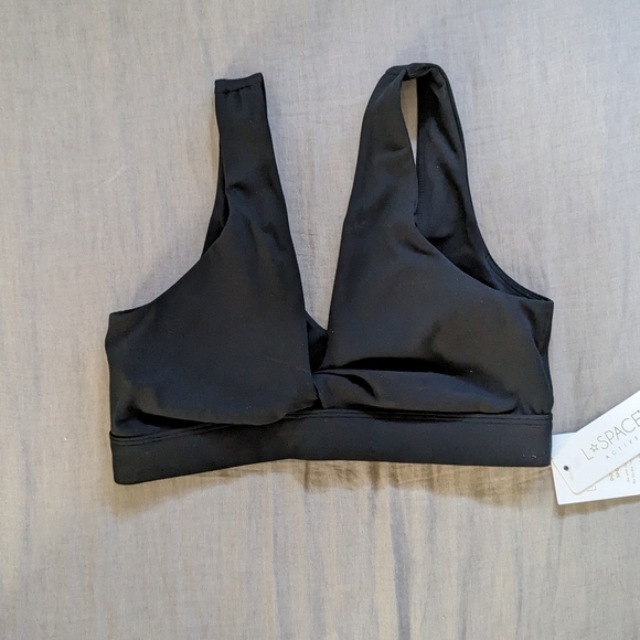 L*Space Do The Twist Sports Bra Black - Picture 7 of 8